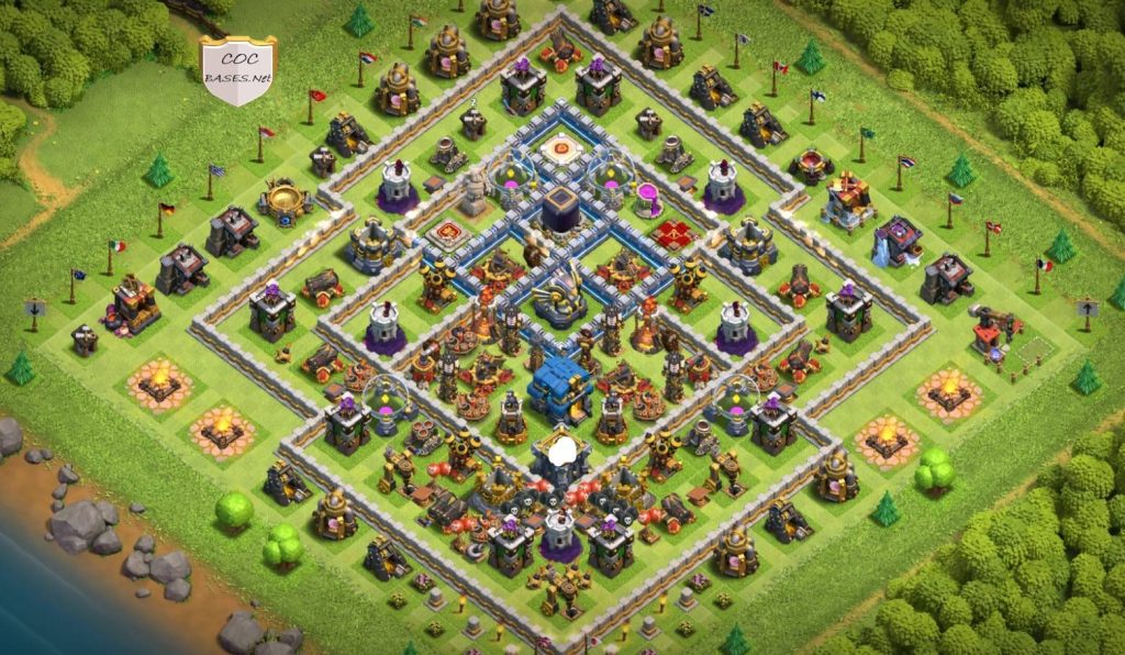 clash of clans th12 base hybrid