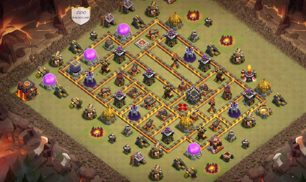 th10 war base symmetrical