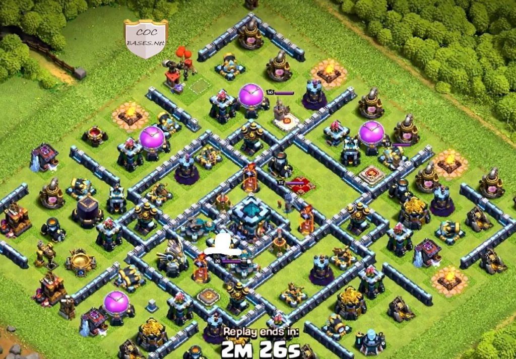 th13 war base asymmetrical