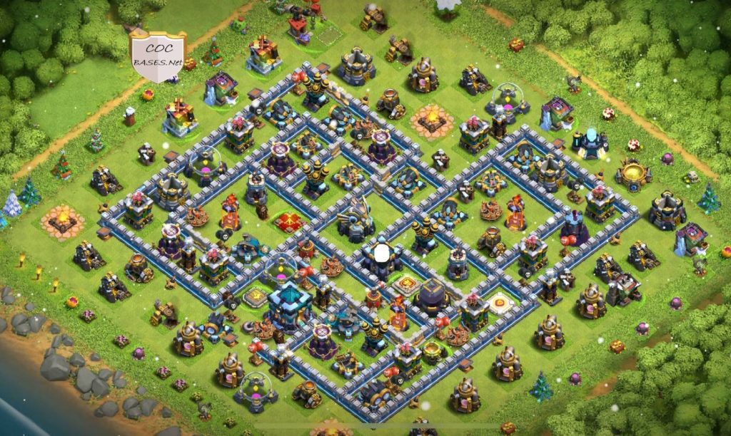 th13 war layout symmetrical