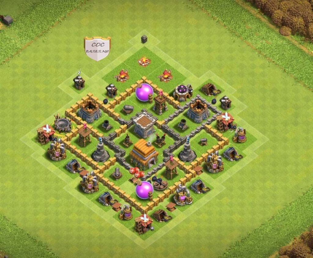 th6 war base clan castle center